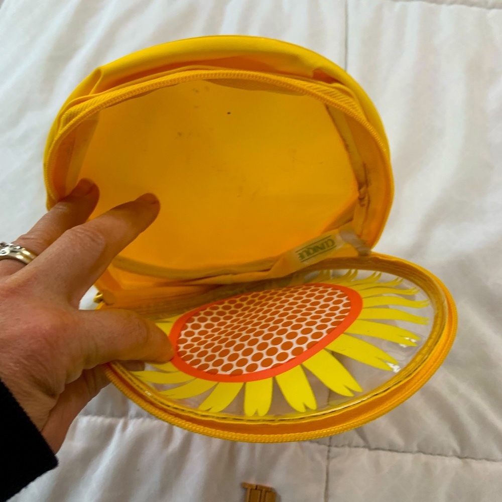 Makeup bag